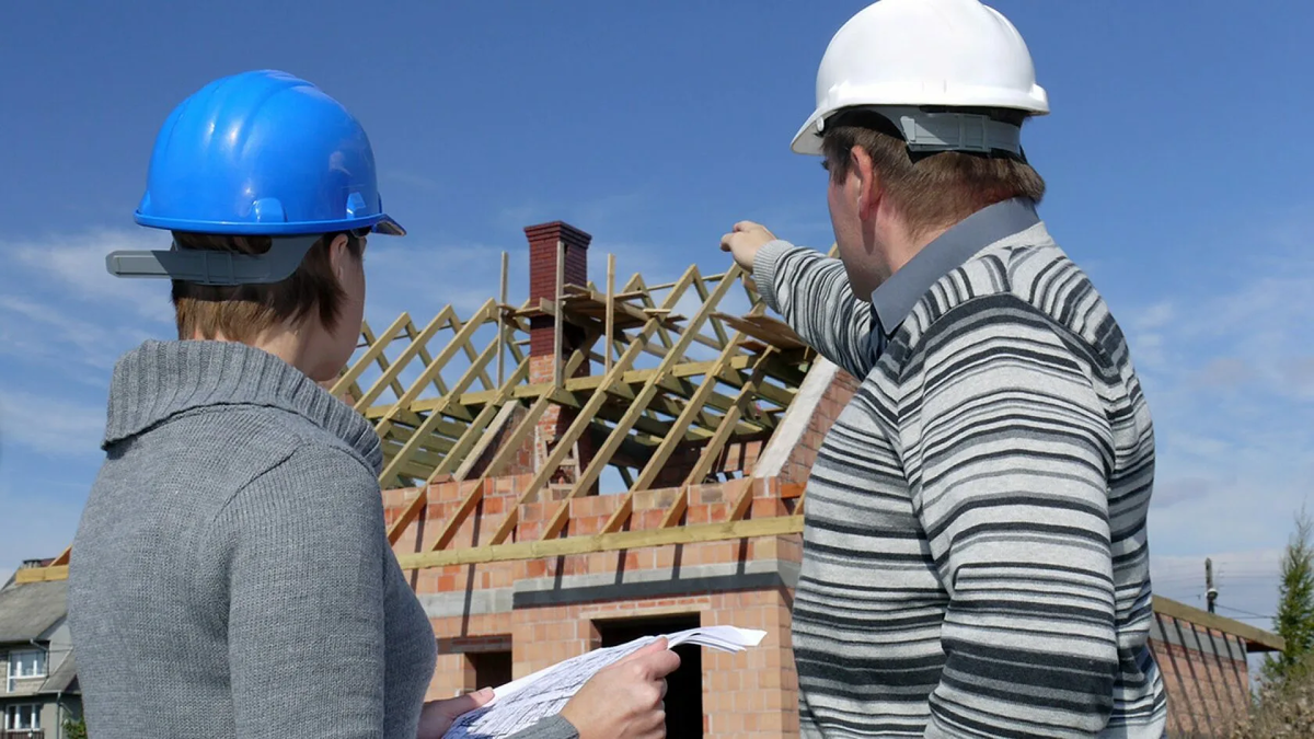 Техническое обследование зданий и сооружений. Геодезический мониторинг. Прораб на стройке. Эксплуатация зданий и сооружений. Геодезия стройка зданий.