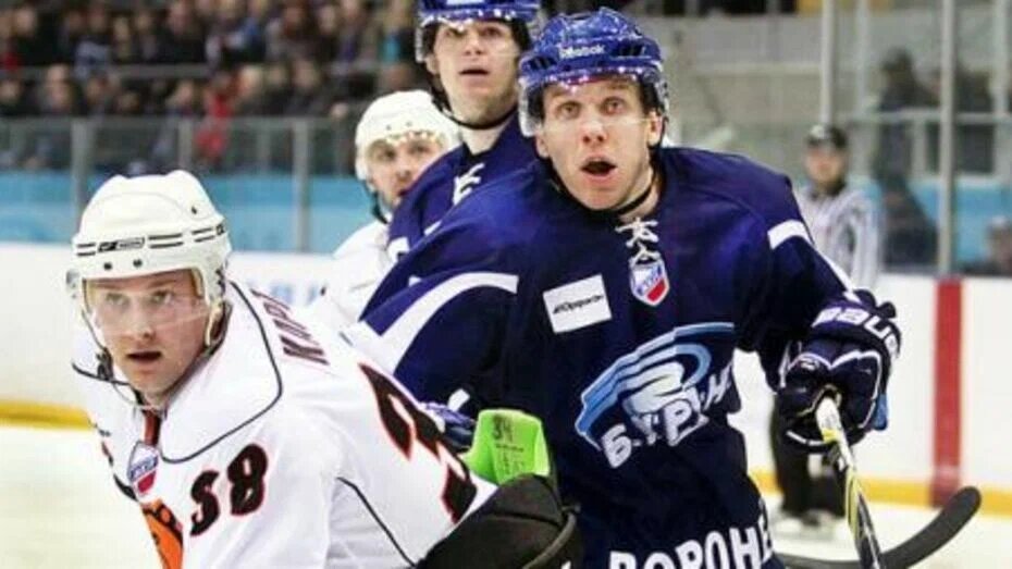 Андрей Абрамов в свитере "Бурана"