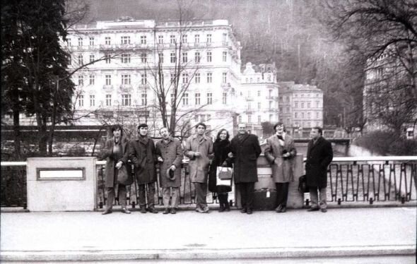 Фотография из личного архива Алексея Пузырева. Карловы Вары. 1971 год Фазылов, Бергер, П. Слободкин, Избойников, представитель «Москонцерта», конферансье, Петерсон, штатский.