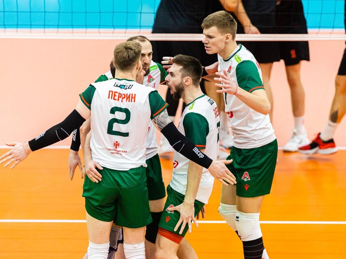    Волейболисты ВК "Локомотив" (Новосибирск)© Фото : Пресс-служба ВК "Локомотив" (Новосибирск)