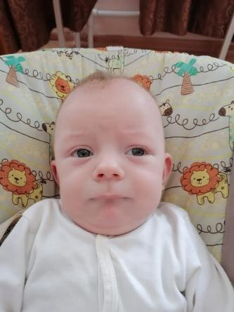 развод родителей. мать солдата. молодая семья. счастливые пенсионеры. родители ждут помощи.