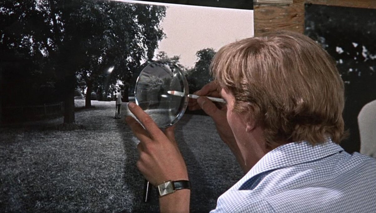Фотоувеличение (1966) реж. М.Антониони