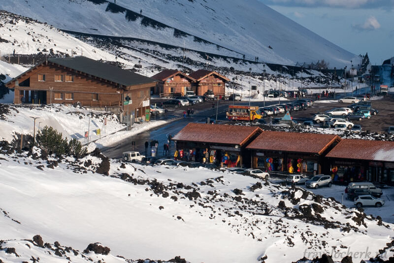 База Рифуджо Сапиенца