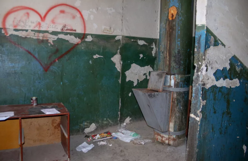 Подъезд в доме на ул. Кулагина, 17. Источник: Виталий Барабаш