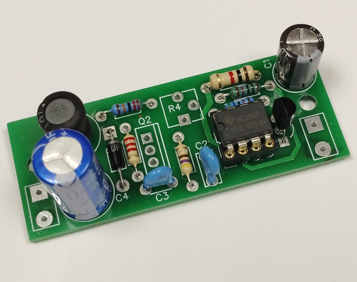 Автономный инвертор напряжения на транзисторах. Выходное напряжение инвертора. Однофазная мостовая схема инвертора напряжения. Автономный инвертор напряжения схема. Однофазный автономный инвертор напряжения схема.