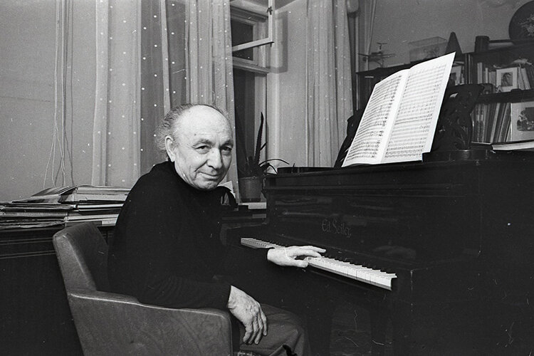    «Жиганов «болел» всем. Он не просто знал свой цех и управлял им. Назиб Гаязович ходил в обком, озвучивал проблемы, писал письма, убеждал руководство, что в Татарстане нужно создать новый коллектив или поддержать филармонию»