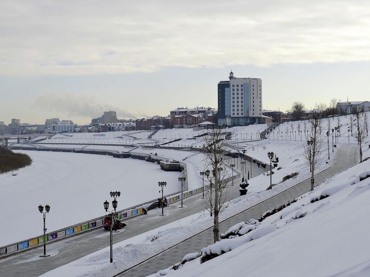    Набережная Тюмени, Россия© Depositphotos.com / veronka72