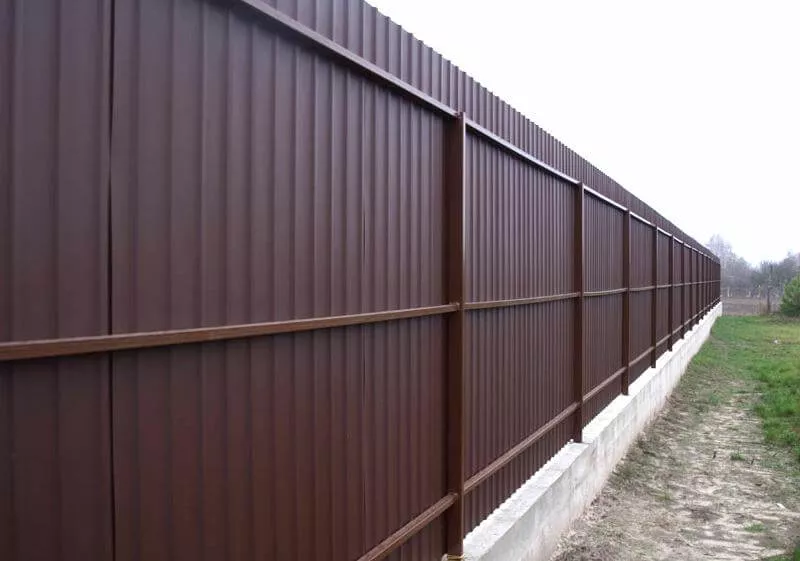 Забор из профнастила