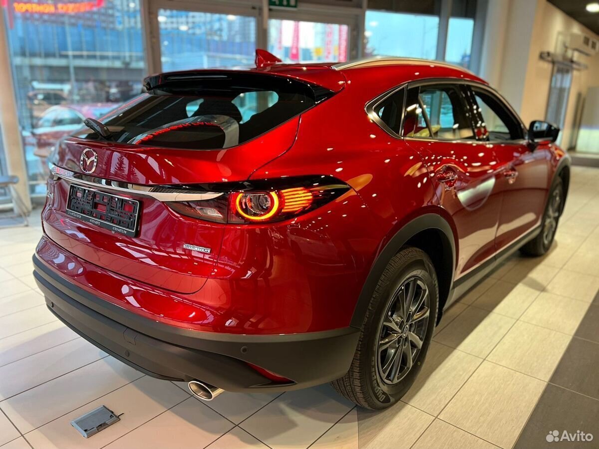 Mazda CX-4 (фото из открытых интернет источников).
