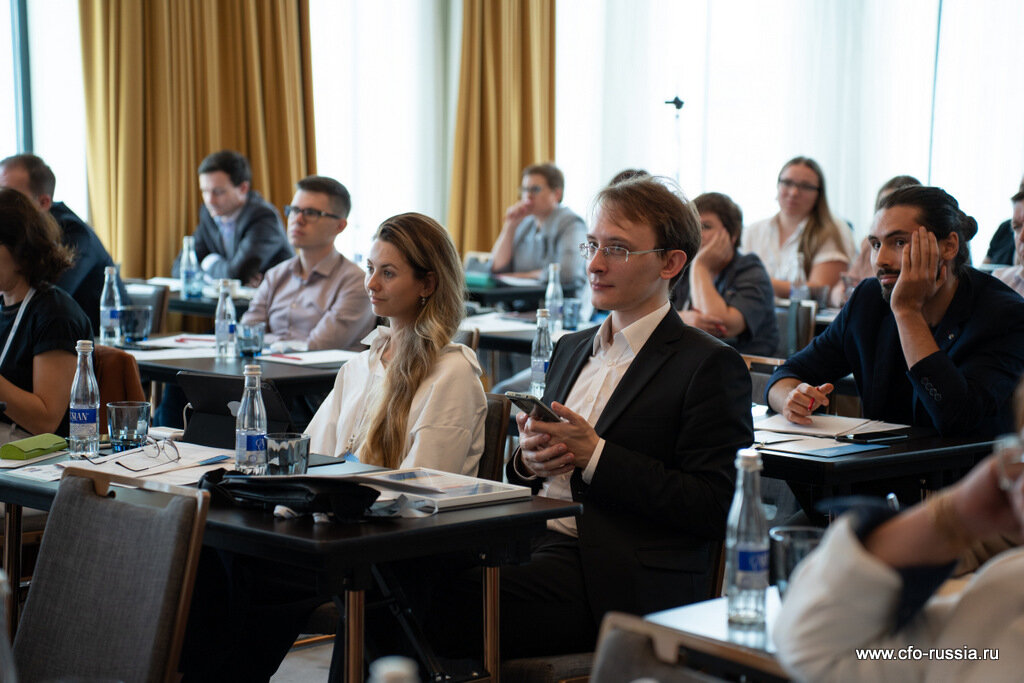 бизнес инструменты. новый инструмент it для бизнеса. инструменты маркетинга. инструмент для сборки мебели. инструменты для ноутбука.