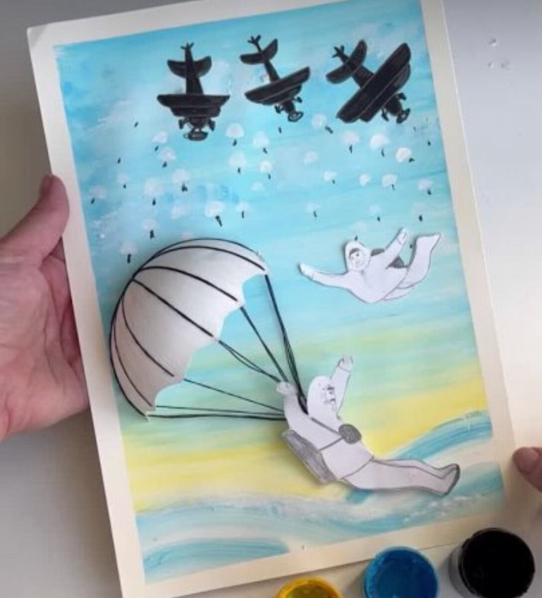 корзинка поделка в садик. подарки мамам в доу. поделки в садик. поделки ясли. поделки на тему лето.