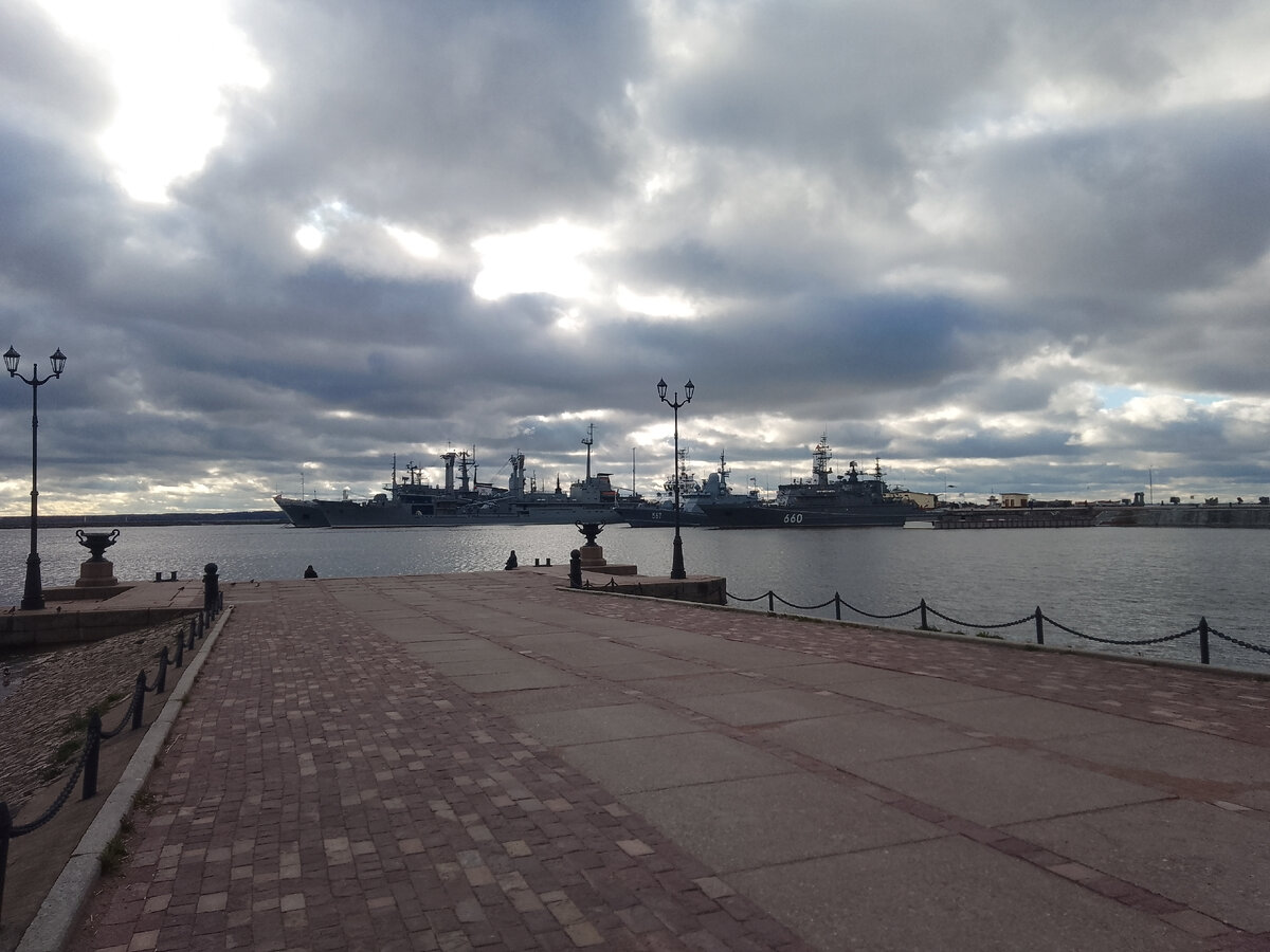 Как добраться до кронштадта. Петергоф на карте спб. Как добраться до кронштадта. Остров котлин на карте финского залива. Форт шанц в кронштадте на карте.