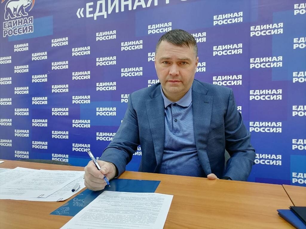 Депутат Грибов фото novosti-saratova.ru