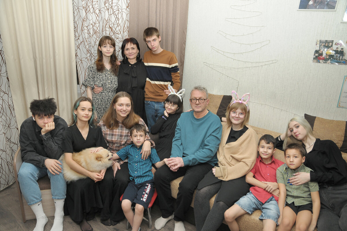 Наша семья и здесь не все