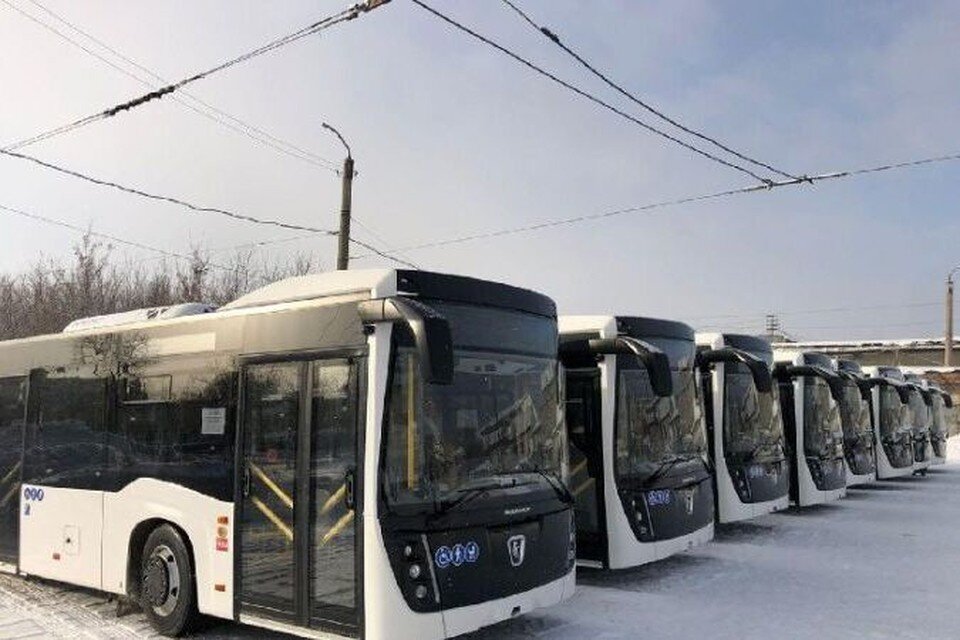 автобус новосибирск томск. аэропорт толмачево новосибирск. толмачева томск автобус. маршрут автобуса 405 томск. автовокзал новосибирск томск.