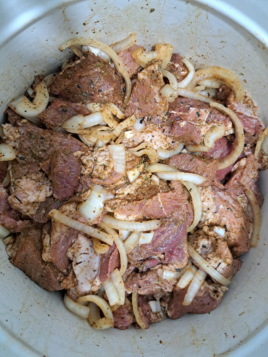 Всё перемешиваем и оставляем на несколько часов.