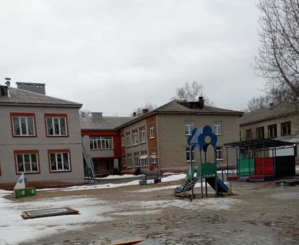 Садик - это маленькая школа... жизни