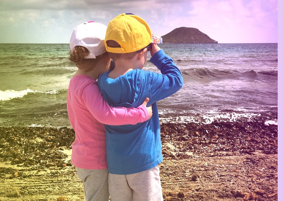 чтобы любить, не нужно быть взрослым) из открытых источников