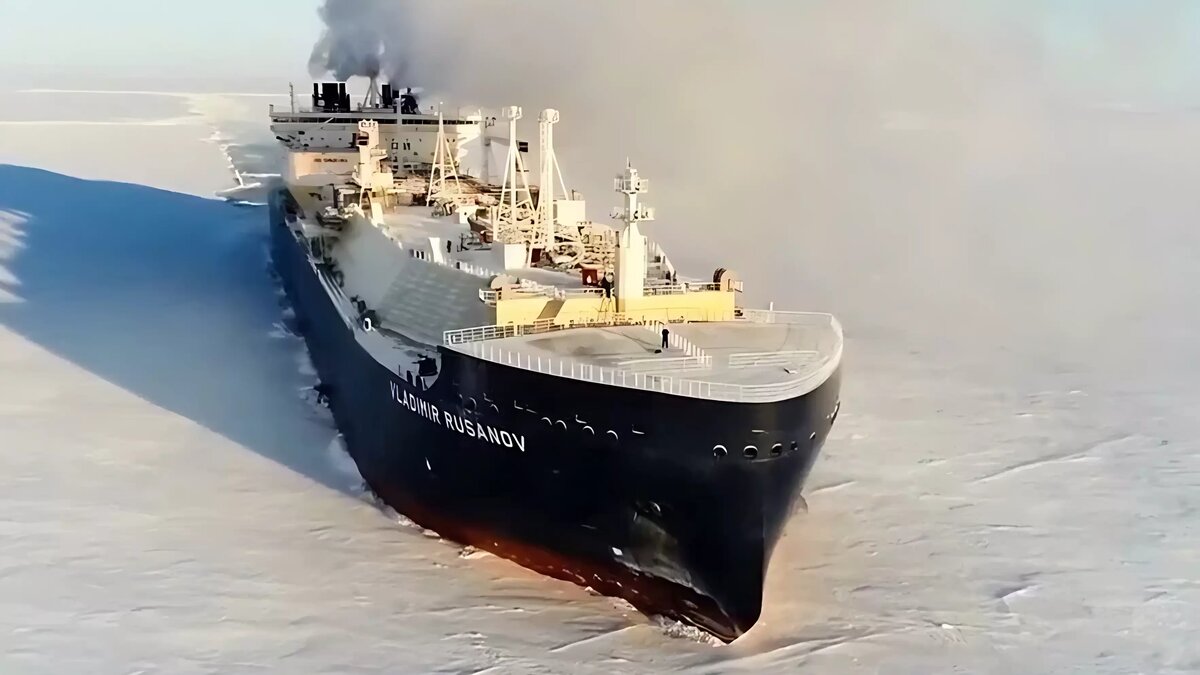     Замминистра энергетики Украины заявил, что ограничения против российского СПГ не работают и Россия может усилить свое положение на глобальном газовом рынке