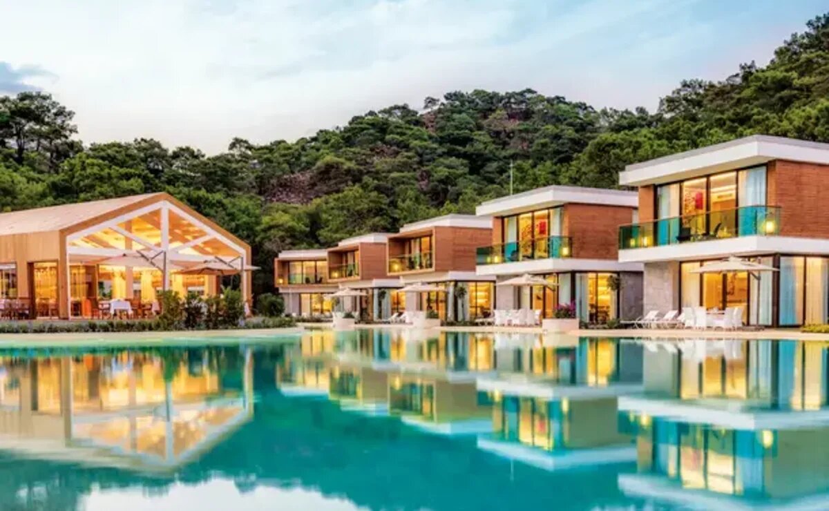    Отели Rixos в Турции. Какие скидки еще есть на лето и сколько стоят туры на майские праздники