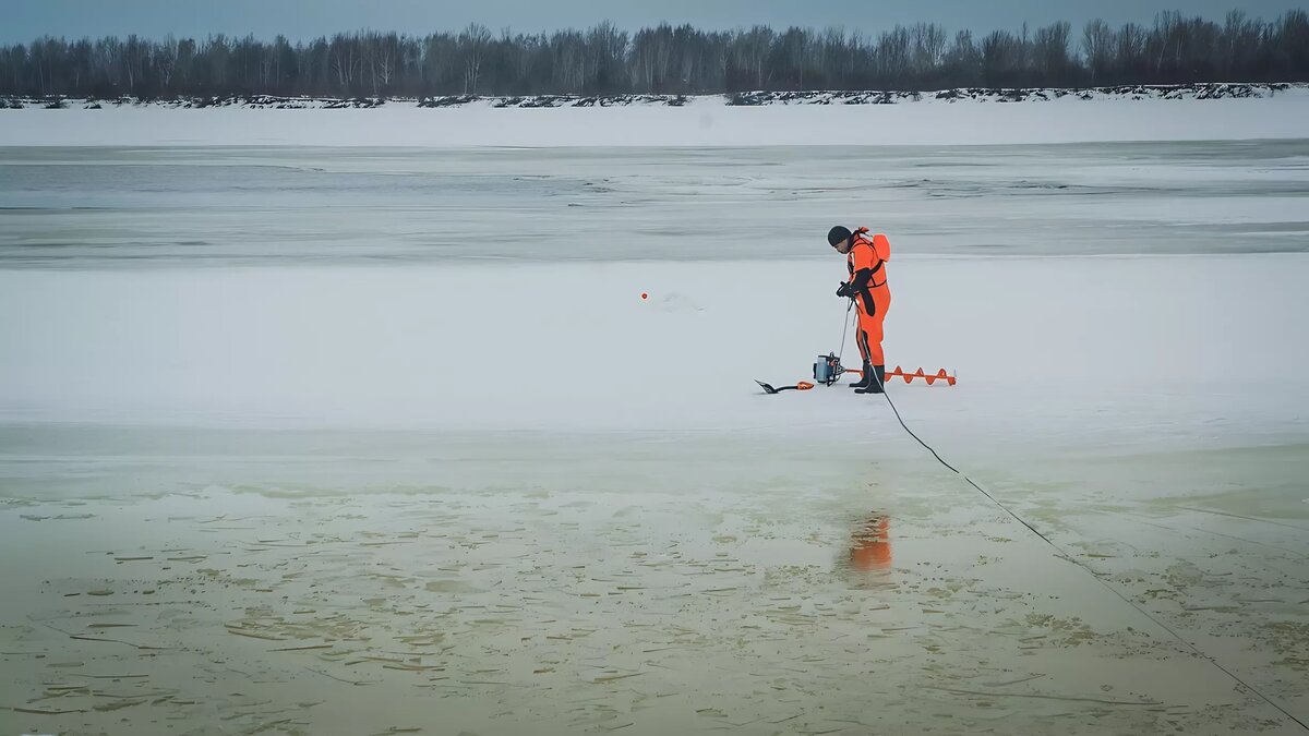     Браконьеры из ХМАО поймали неприлично много рыбы и засняли это на видео. Ролик разлетелся по интернету и рыбаками заинтересовалась полиция Югры. Им удалось выяснить место, где проходила съёмка.