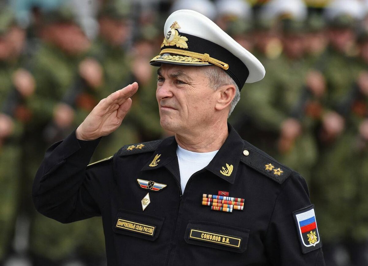 Адмирал ВМФ России Виктор Соколов