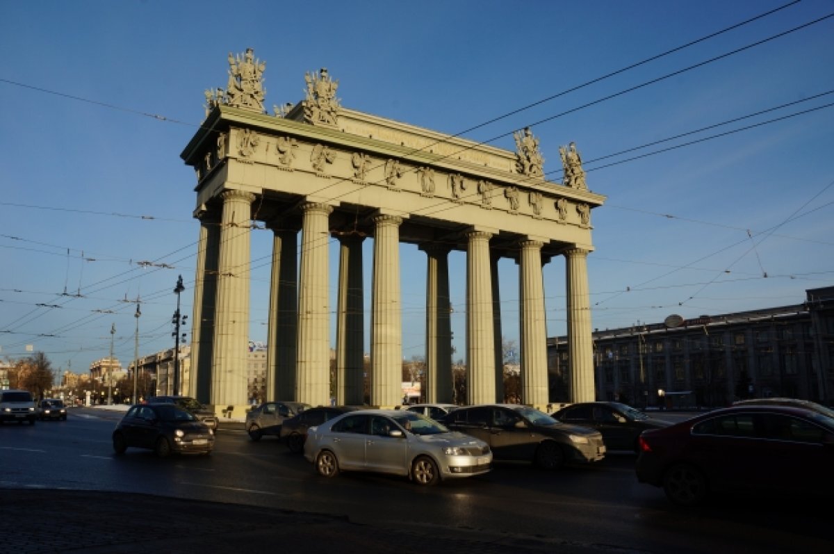    Стали известны примерные сроки реставрации Московских Триумфальных ворот