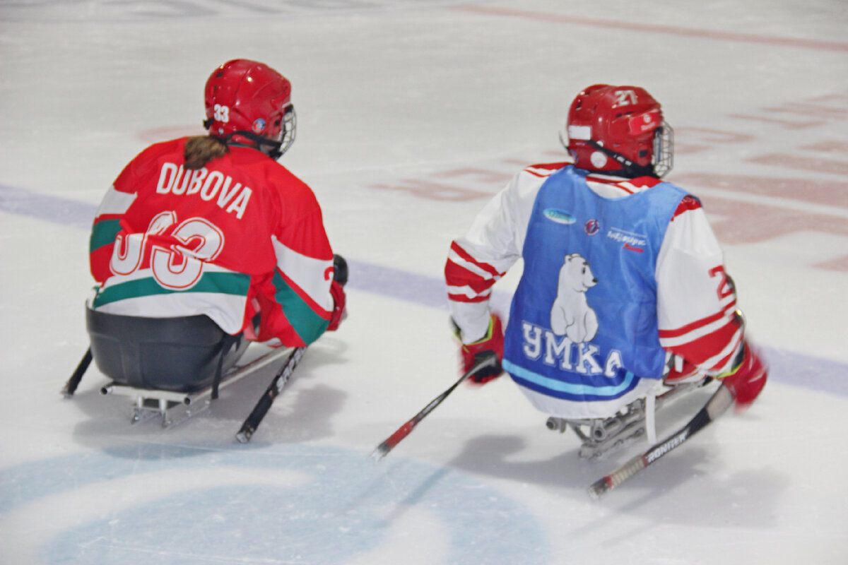 Следж-хоккей является неотъемлемой частью зимних Паралимпиад.