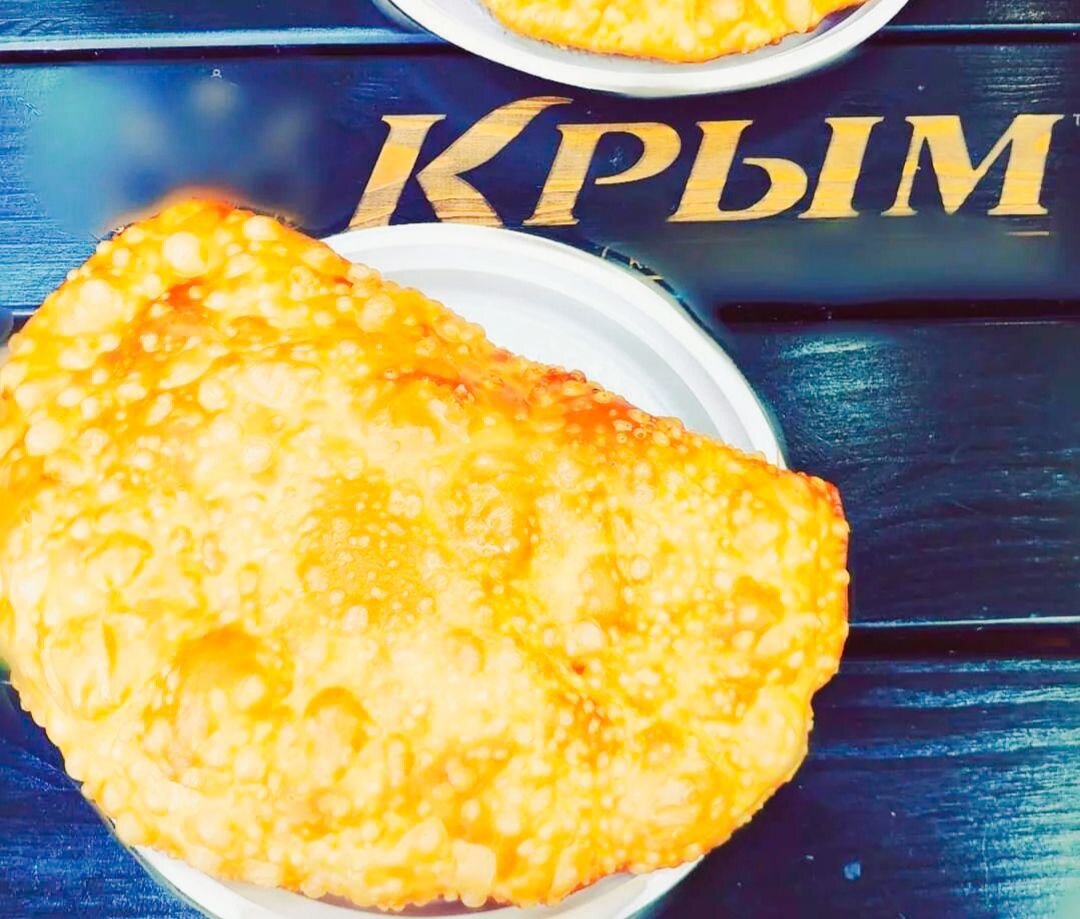 Крымская Кухня: Традиционные Блюда и Уникальные Вкусы Полуострова