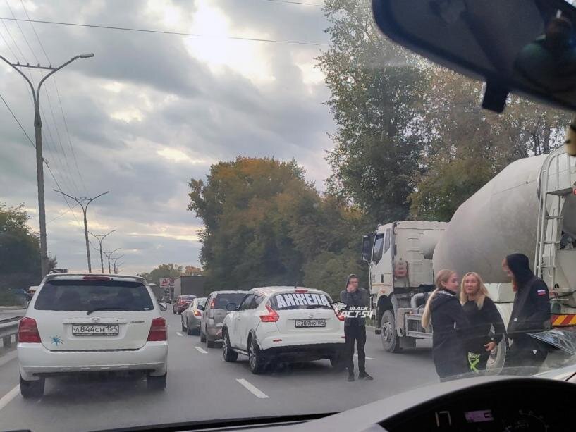 Познакомься с кокетливыми эскортницами в Армения