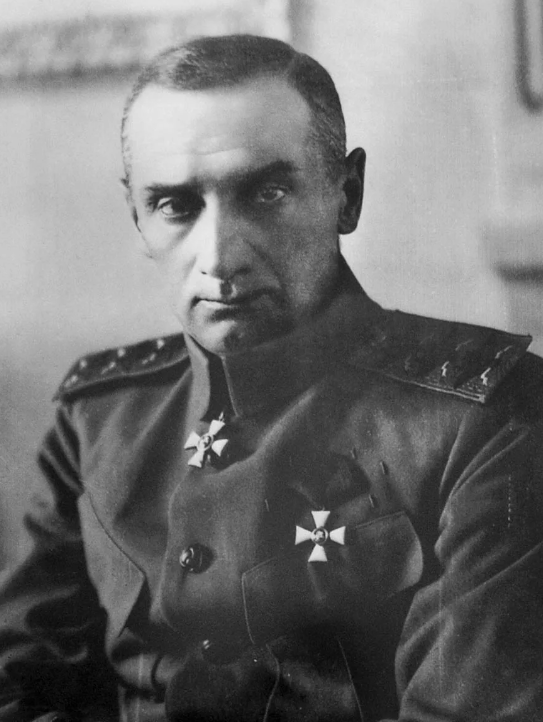 адмирал А.В.Колчак (1874-1920). Источник фото - https://polzam.ru/index.php/istorii/item/384-admiral-kolchak-neizvestnoe-ob-izvestnom-vpechatleniya-posle-prochteniya?tmpl=component&print=1