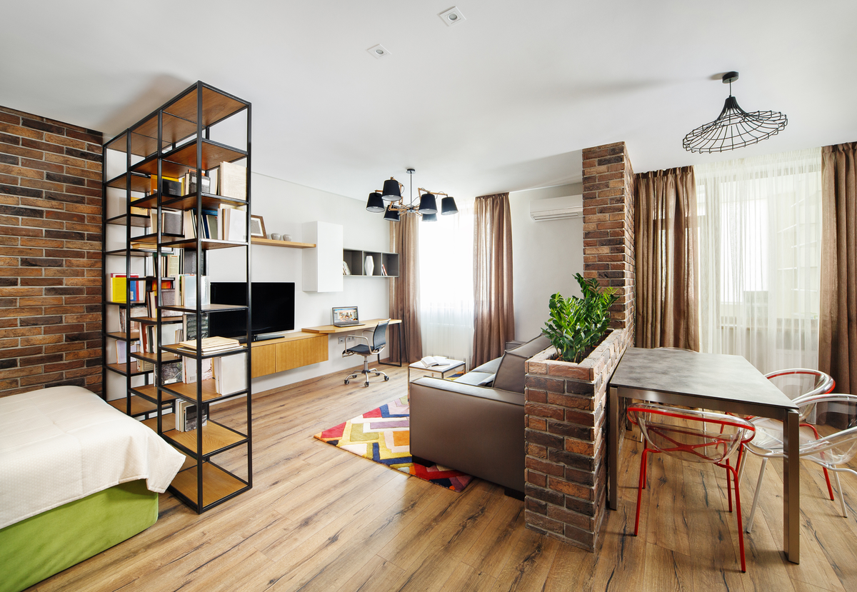 планировка евродвушки 45. чистовая отделка в новостройке. зимние квартиры значение. скромный интерьер с минимумом затрат. ретро стиль в интерьере однокомнатной квартиры.