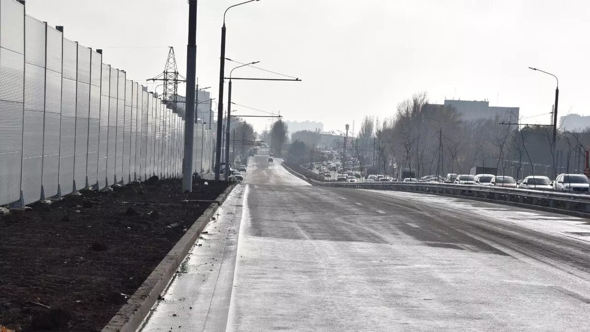     В Ростове выделили более 230 миллионов рублей на ремонт дорог на улицах Малиновского и Таганрогской, информация об этом появилась на портале закупок.