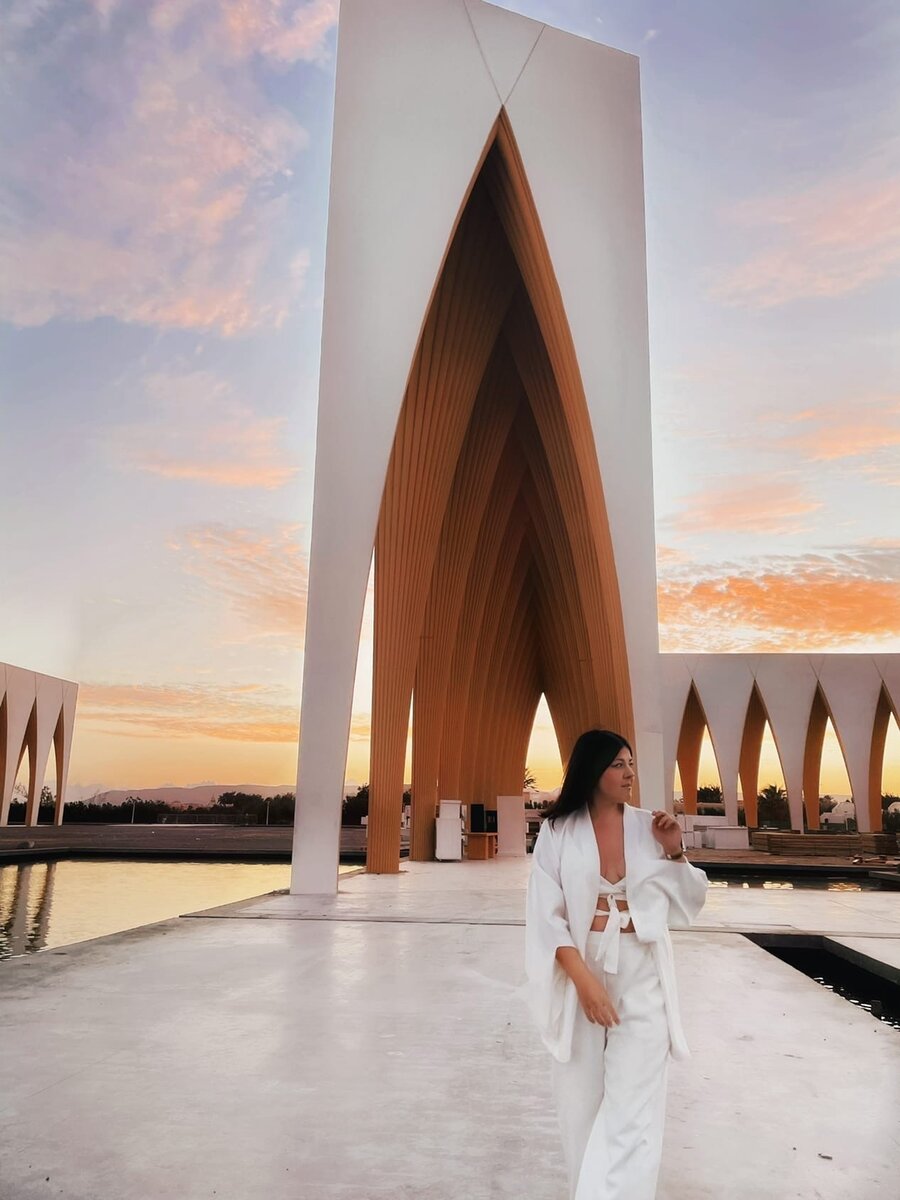 Концерт-Холл в Эль-Гуне