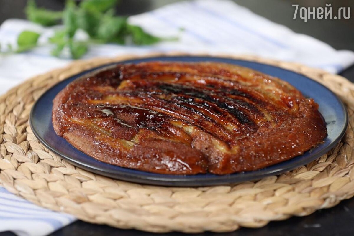    Пирог с бананами: нежный, вкусный и быстрый десерт от Сергея Малоземова пресс-служба НТВ