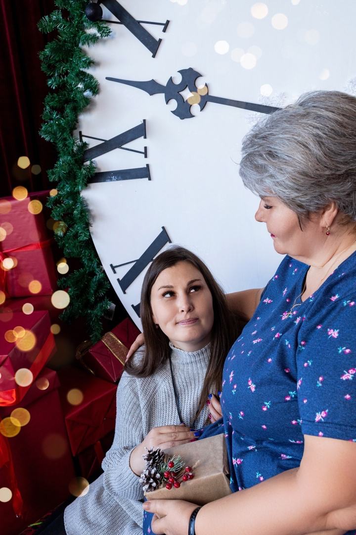 самое уютное место в доме. знай свое место у параши. подушка на счастье. маленькая гостиная с рабочим местом. самое любимое место в доме.