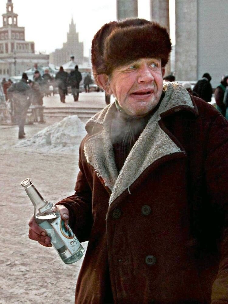 Примерно так выглядел Кастелян, только в дранной куртке и вязанной шапке с понпоном. (фото из открытых источников)