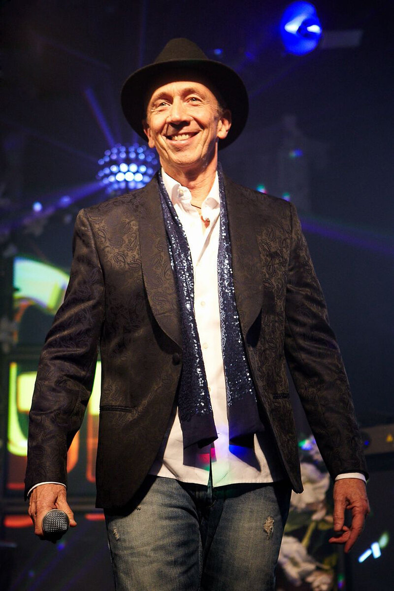 Savage (Roberto Zanetti) 2014 год. Изображение взято с сайта Википедия (https://ru.wikipedia.org/wiki/%D0%94%D0%B7%D0%B0%D0%BD%D0%B5%D1%82%D1%82%D0%B8,_%D0%A0%D0%BE%D0%B1%D0%B5%D1%80%D1%82%D0%BE#/media/%D0%A4%D0%B0%D0%B9%D0%BB:Savage_2014.jpg)