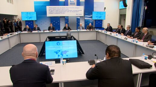 решает и мир 5. она привыкла жить одна одна. решает и мир 5. развивающие тетради для малышей. путь к сердцу мужчины цитата из книги.