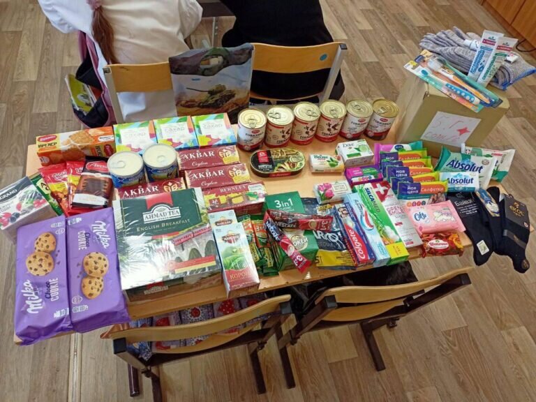    Активисты движения «Бузулук-фронту» собрали более тысячи подарков для бойцов СВО Кристина Просвиркина