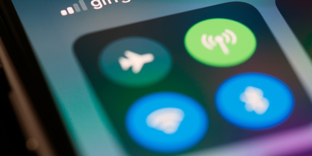 Для чего нужен Bluetooth, если есть Wi-Fi? Расскажу простыми словами