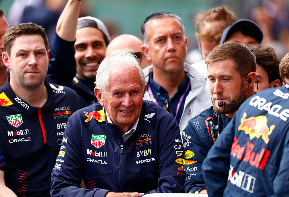    Хельмут Марко посмеялся над уходом Льюиса Хэмилтона из MercedesGetty Images / Red Bull Content Pool