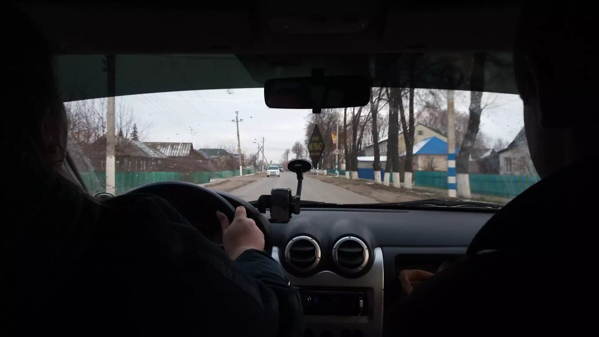     В последнее время россияне все чаще стали прибегать к услугам перекупщиков, которые могут помочь подобрать автомобиль в зависимости от средств и потребностей. Почему стоит относиться к этому аккуратнее — в материале Inkazan.