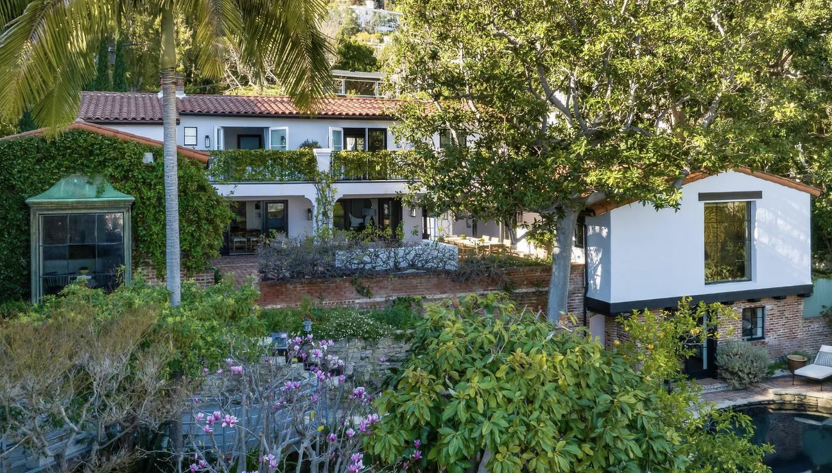       Фото: Douglas Elliman