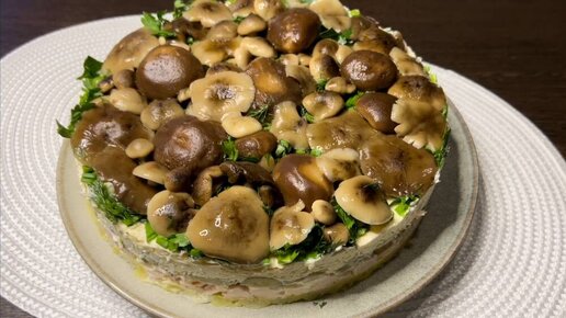 Салат Лесная поляна с жареными грибами пошаговый рецепт