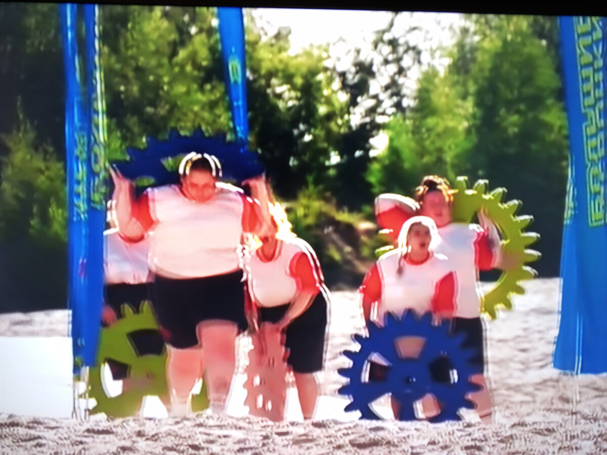 прошла неделя другая дни были. в комнате было тихо в доме тоже не начиналось. юмор про холодную погоду. прошла неделя другая дни были еще жаркие. прошла неделя другая дни были еще жаркие.