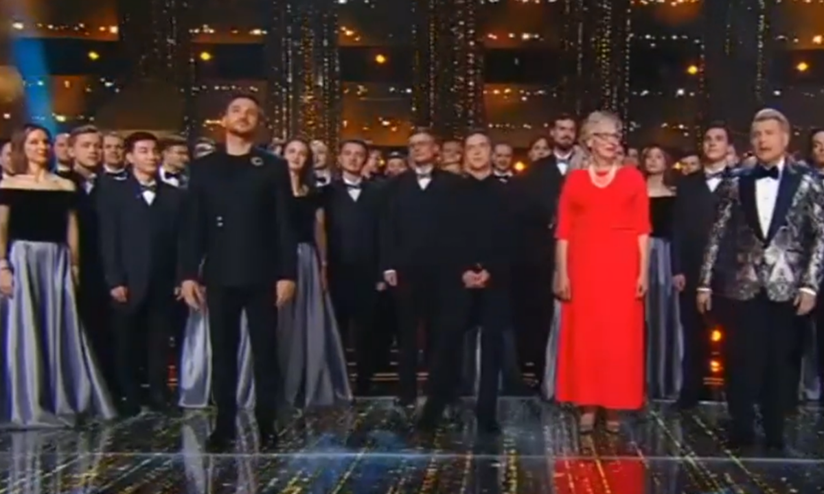 Кадр из шоу "Ну-ка все вместе. Хором"