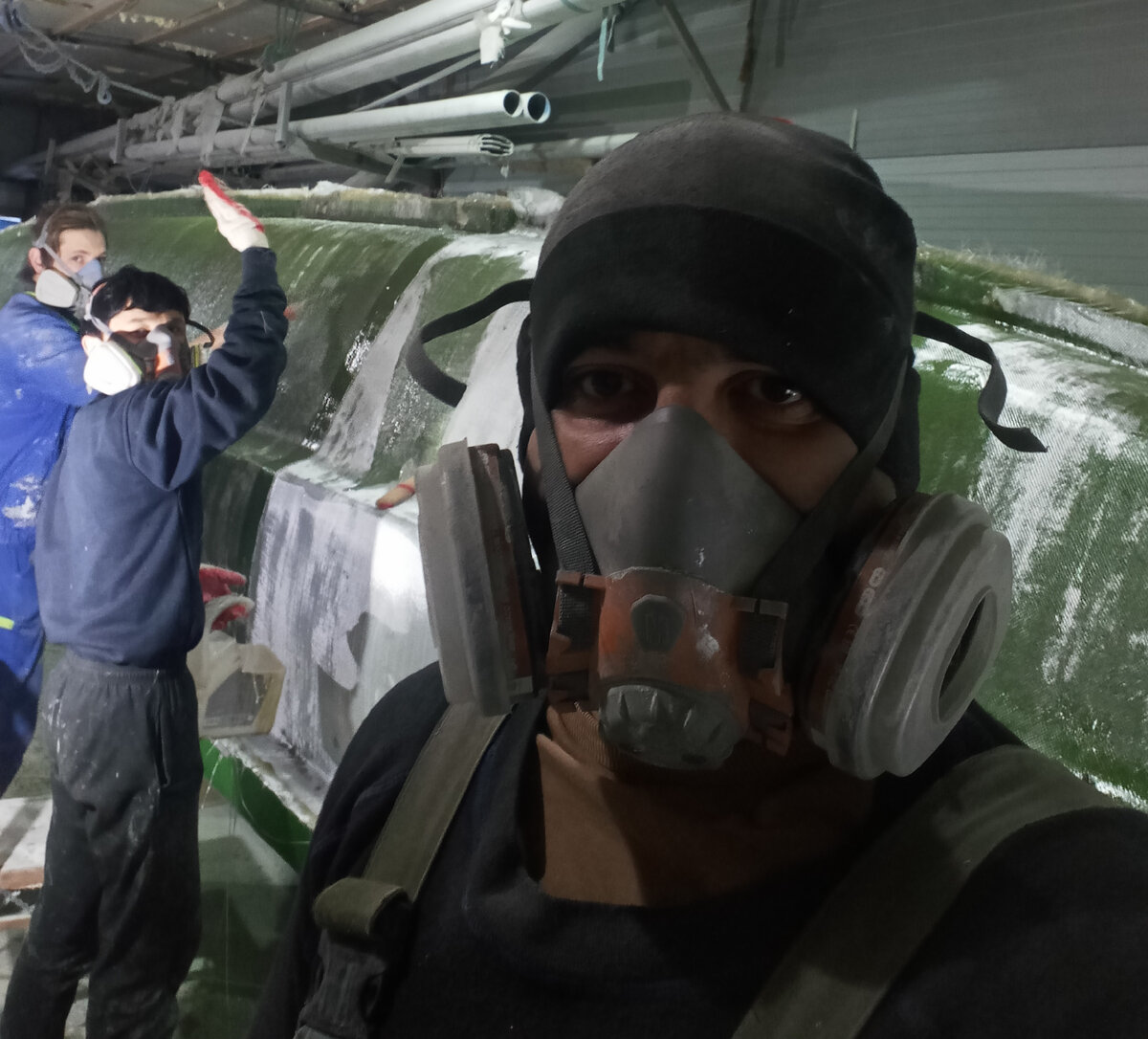 Формовка матрицы 9 метрового катамарана