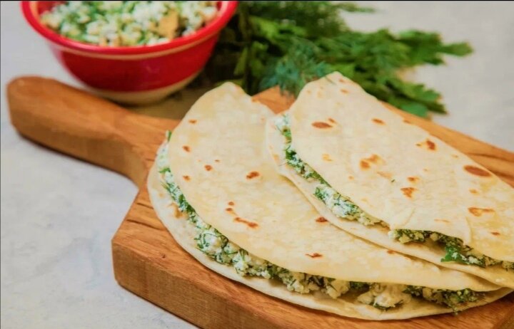 Кыстыбый с луком и яйцом, из интернета.