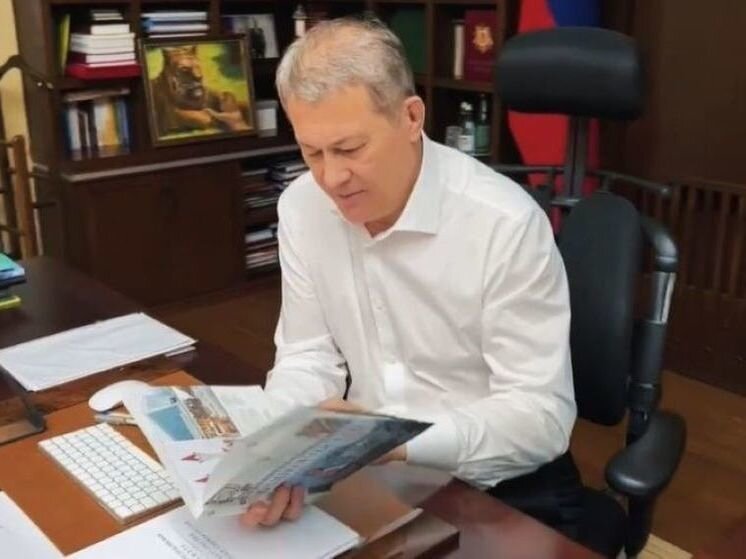 В очередной раз дельфины. Так в очередной раз дельфины. Решивших в очередной раз. Дельфины приколы. Кремлебот мем.